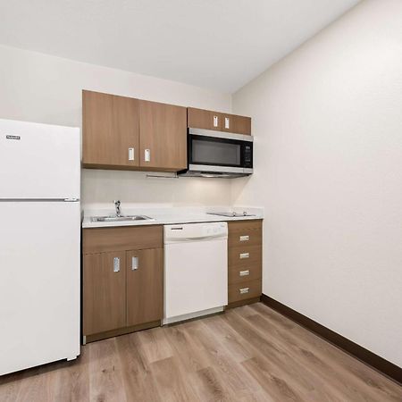 Mainstay Suites Raleigh North Zewnętrze zdjęcie