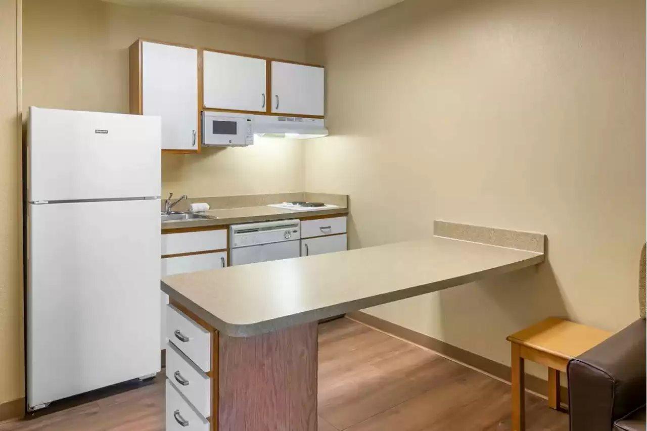 Mainstay Suites Raleigh North Zewnętrze zdjęcie