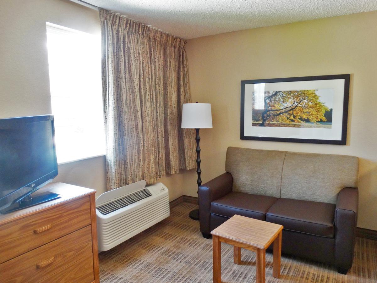 Mainstay Suites Raleigh North Zewnętrze zdjęcie